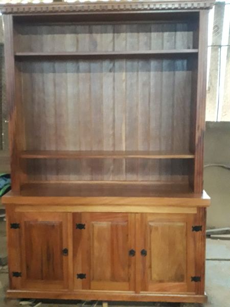 Foto 157 - movel da Ophicina da Madeira